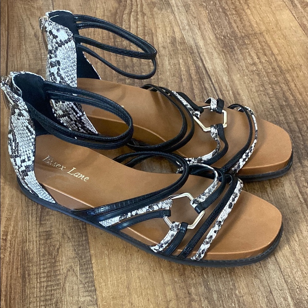 Essex lane Black and Brown python print gladiator Sandals size 9.5